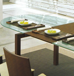 Eettafels, Douchecabines, Wastafels